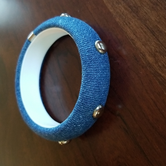 Earrings and Bracelet Set - Picture 3 of 3